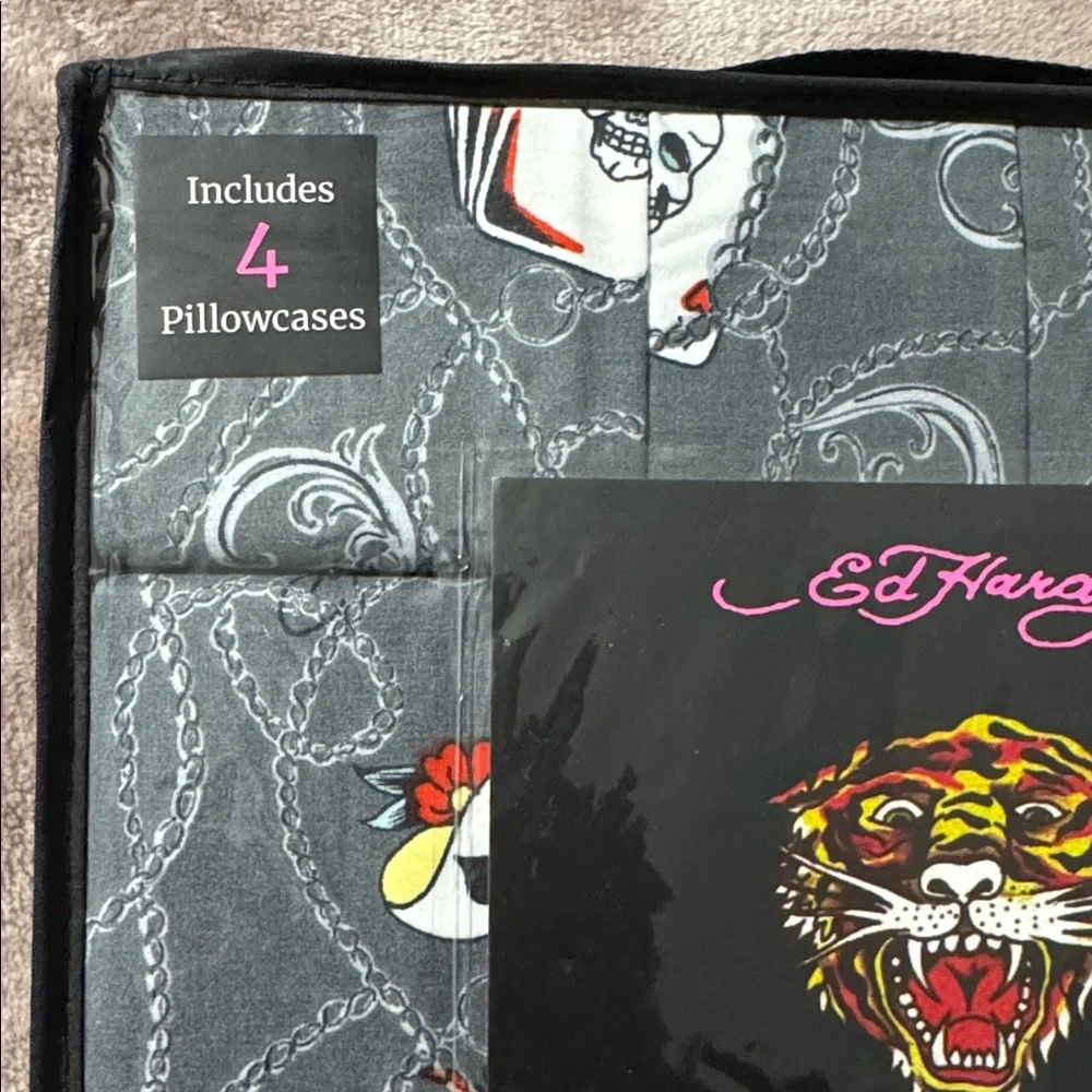 Ed Hardy 6-Piece Queen Sheet Set w/ a grey background of chains & other tattoos - Picture 4 of 10